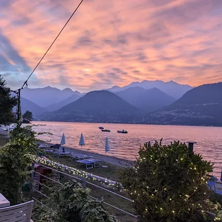 Camping Lido Di Colico, Front And Center Colico