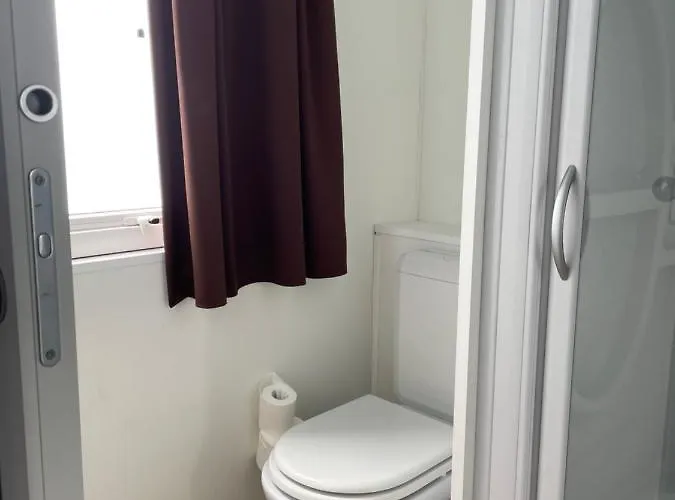 Кемпинг Lido Di Colico, Front And Center